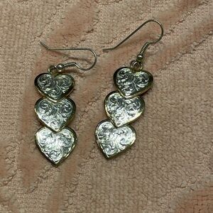 Montana Silversmiths Heart Earrings